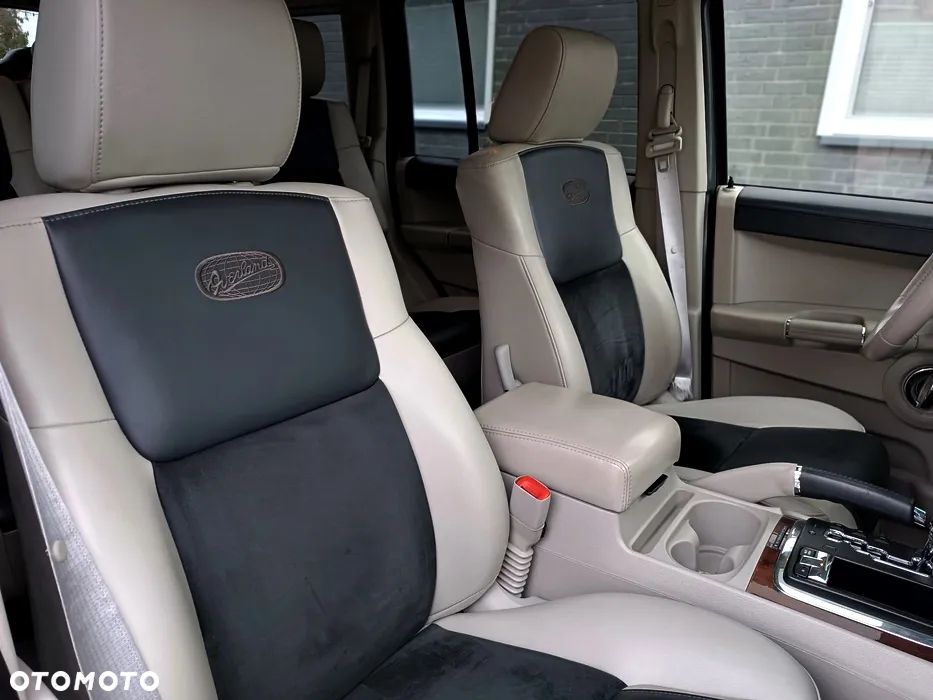 Jeep Commander 3.0 CRD DPF Automatik Overland - 22