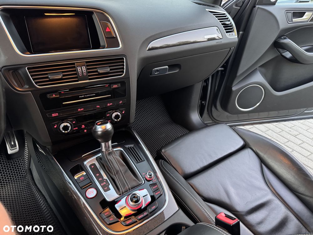 Audi SQ5 - 25