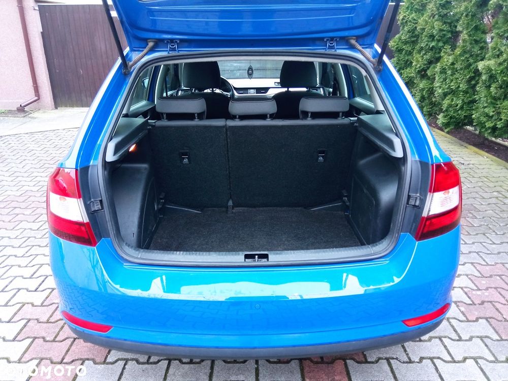 Skoda RAPID Spb 1.0 TSI Ambition - 15