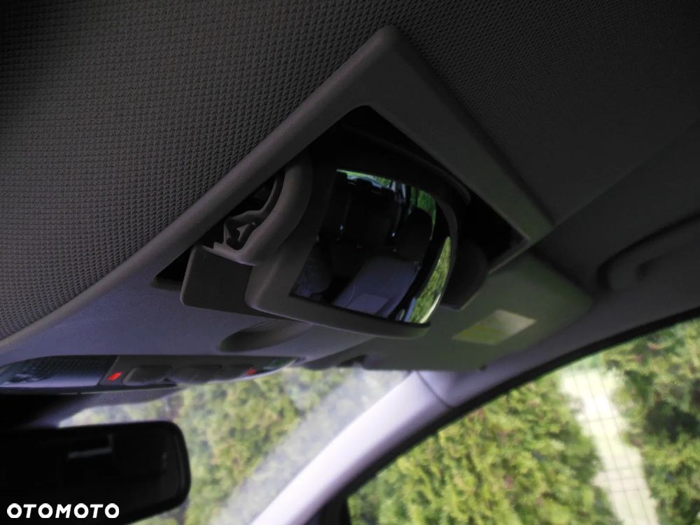 Ford B-MAX 1.0 EcoBoost Titanium - 26
