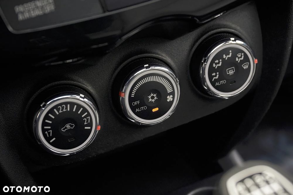 Citroën C4 Aircross 1.8 e-HDi STT 4x4 Seduction - 31