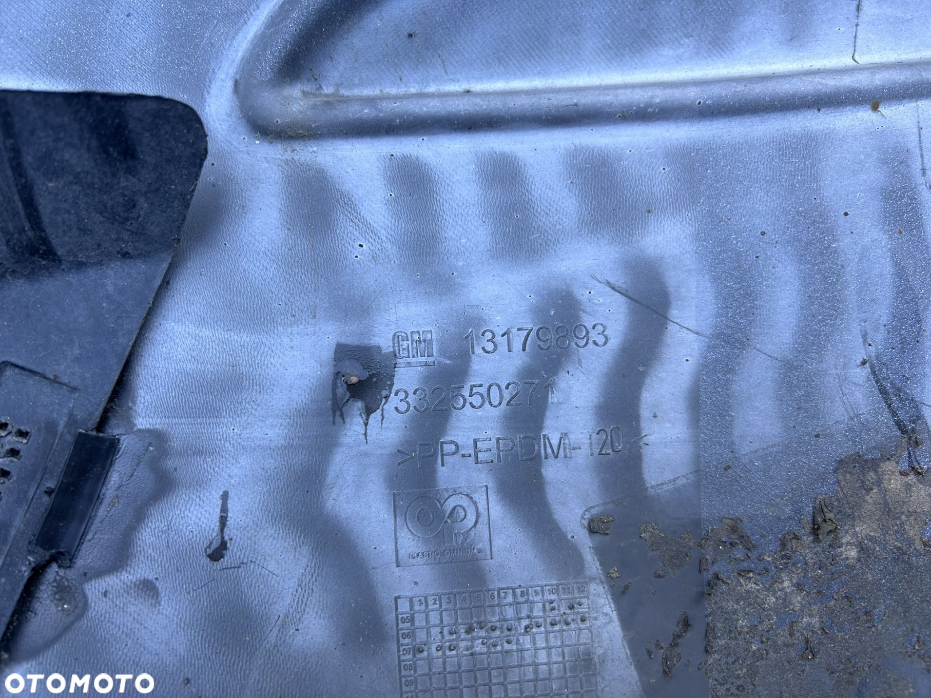 Zderzak tył Opel Corsa D pod bagażnik - 5
