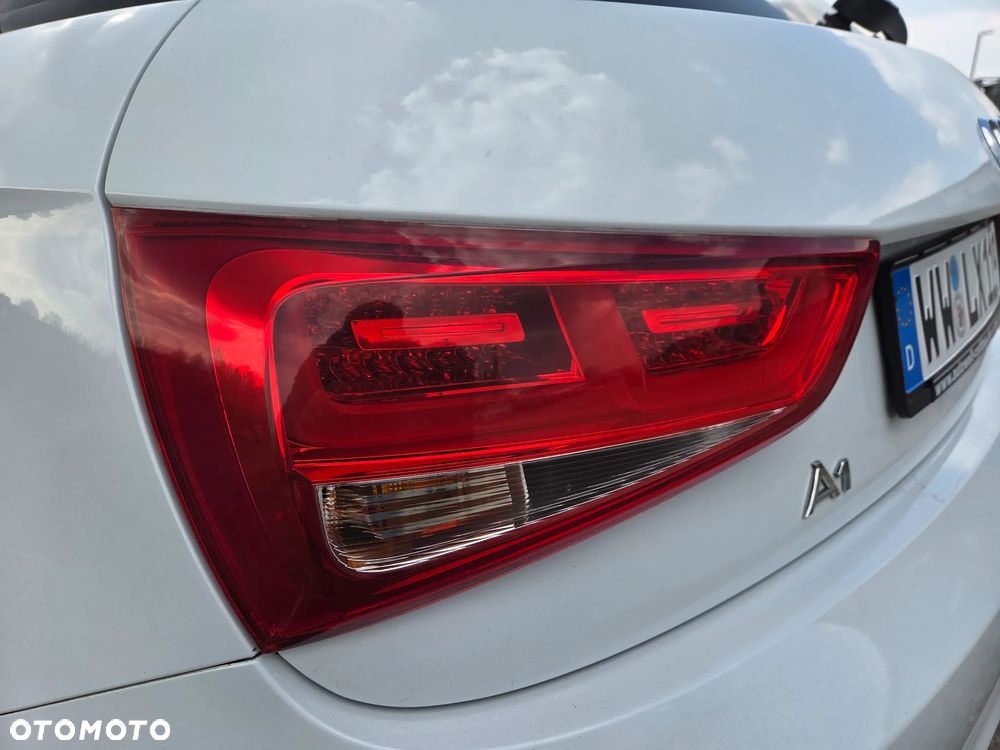 Audi A1 Sportback 1.6 TDI Attraction - 21