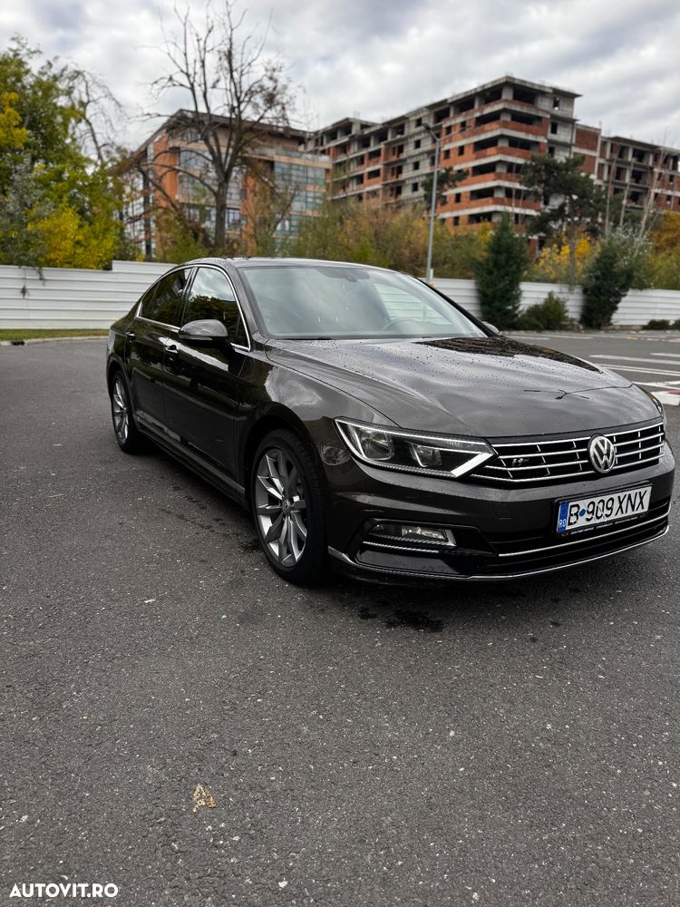 Volkswagen Passat - 2