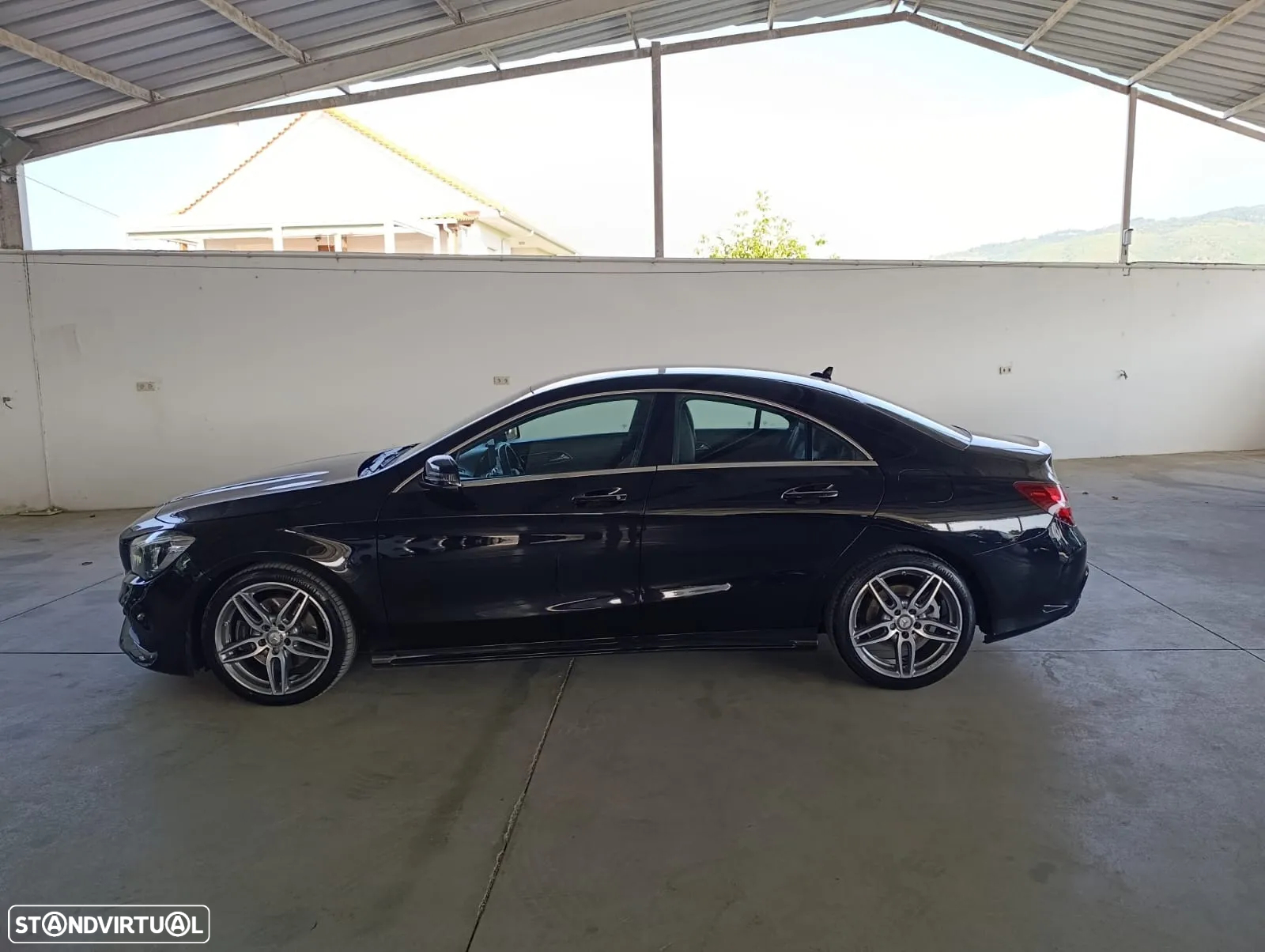 Mercedes-Benz CLA 220 d 7G-DCT AMG Line - 2