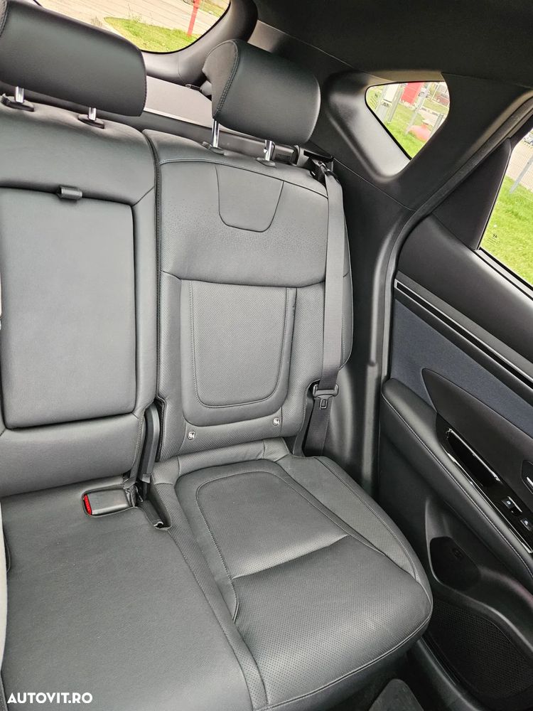 Hyundai Tucson 1.6 l MHEV 180 CP 4WD 7DCT Luxury - 13