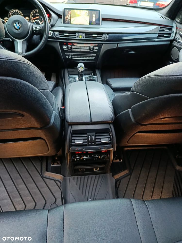 BMW X5 3.5i xDrive - 7