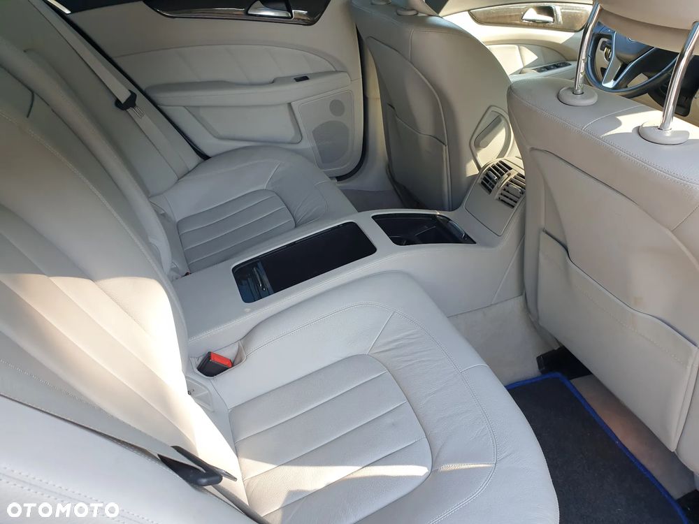 Mercedes-Benz CLS 350 d 4Matic 9G-TRONIC - 9