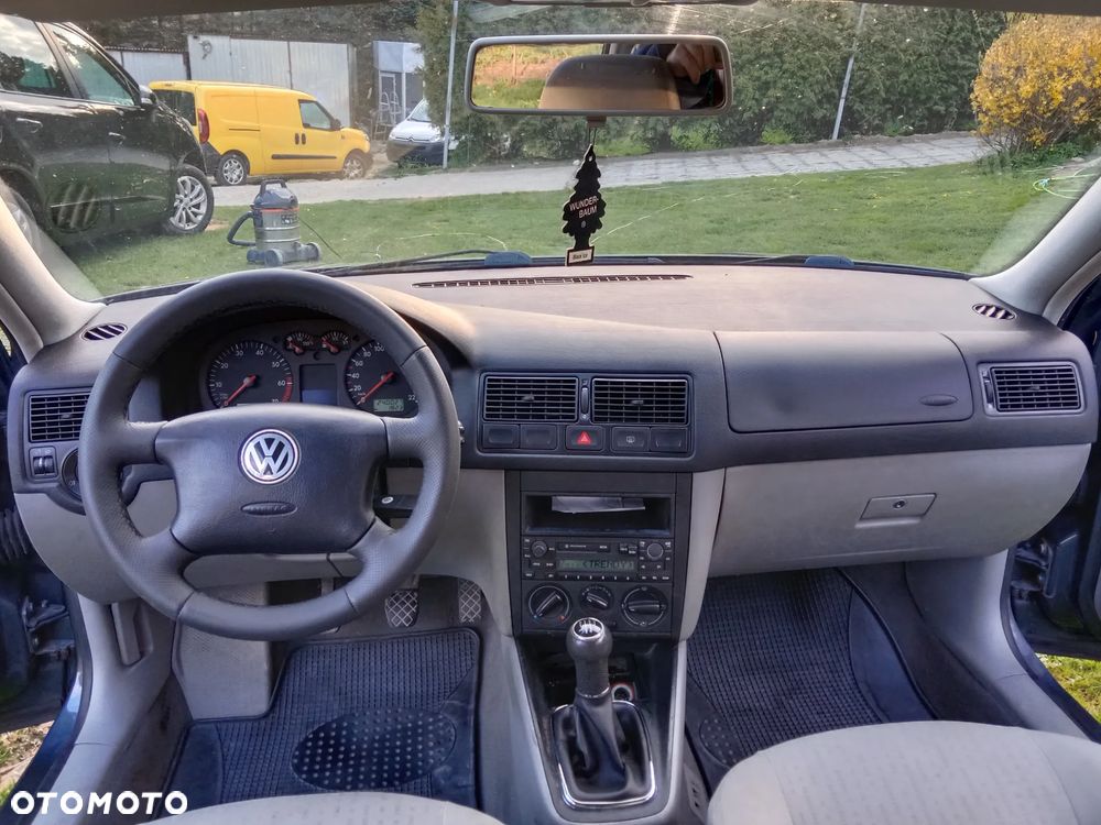 Volkswagen Golf 1.4 Goal - 4