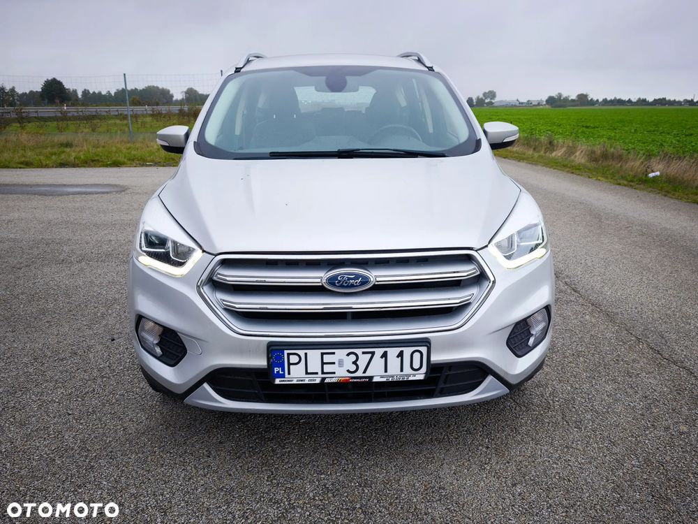 Ford Kuga 1.5 EcoBoost 2x4 Titanium - 8