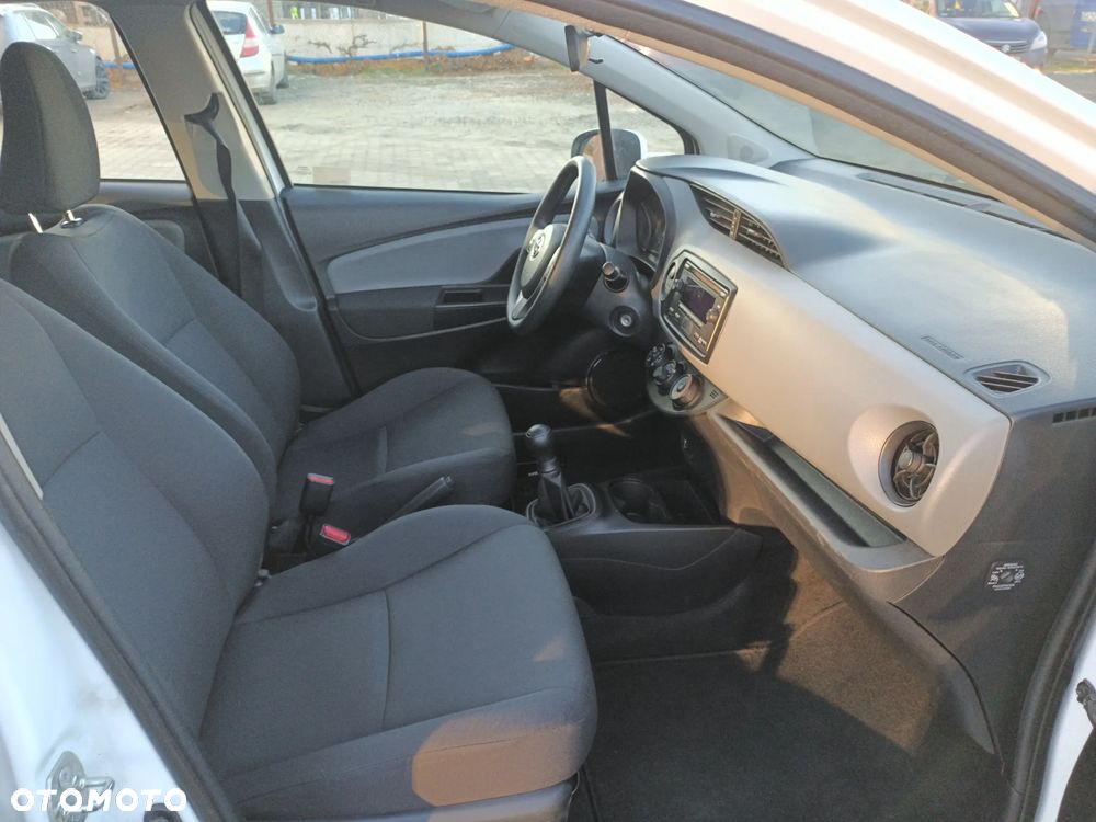 Toyota Yaris 1.0 Active - 13