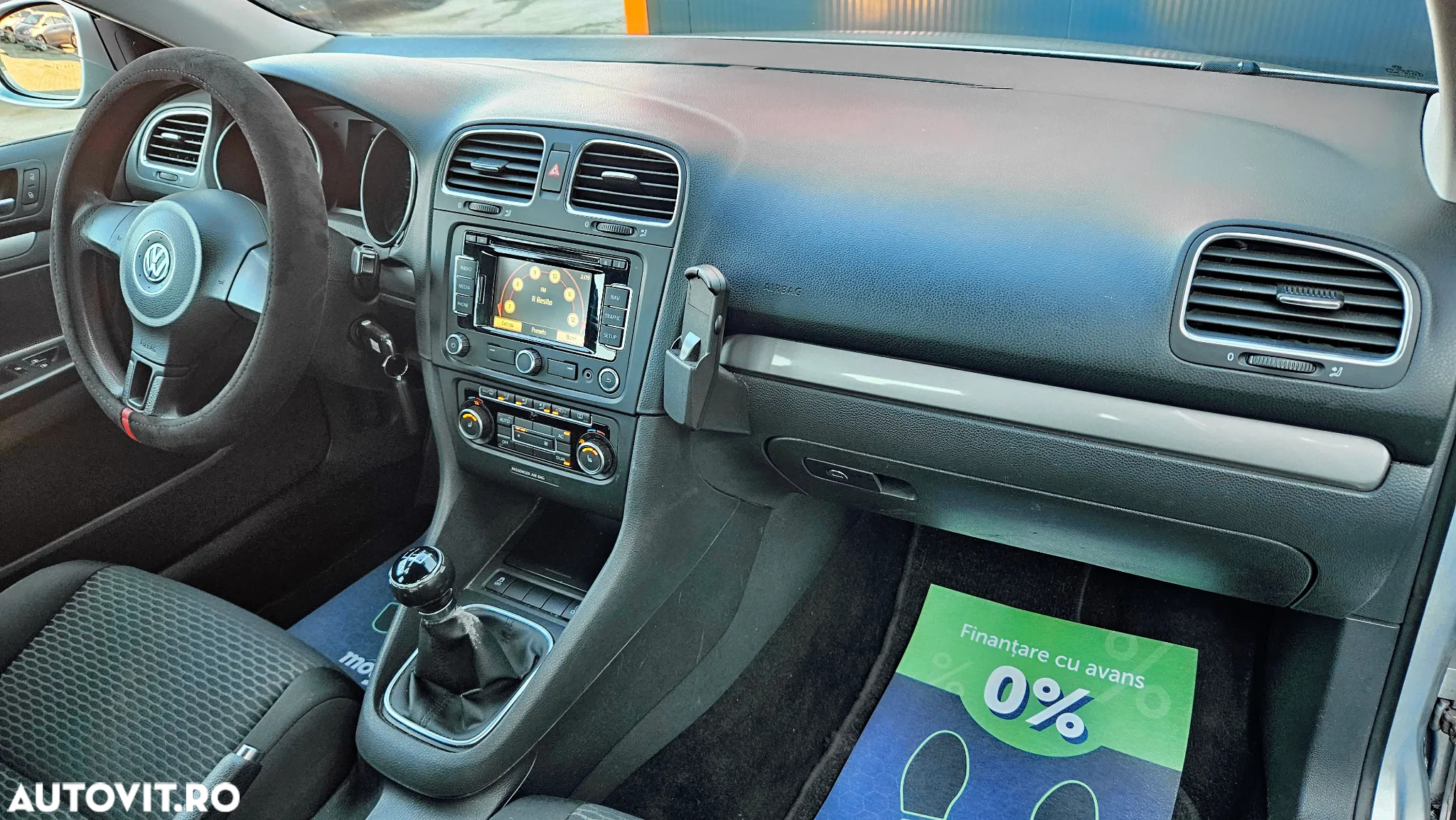 Volkswagen Golf - 15