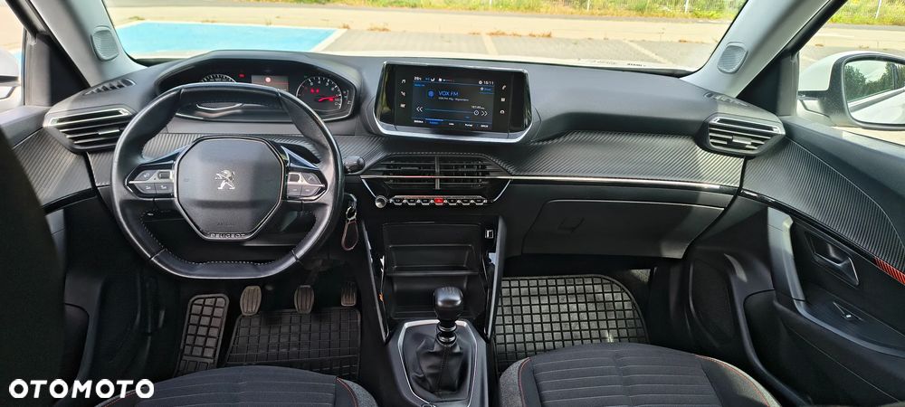 Peugeot 2008 1.2 PureTech Active Pack S&S - 11