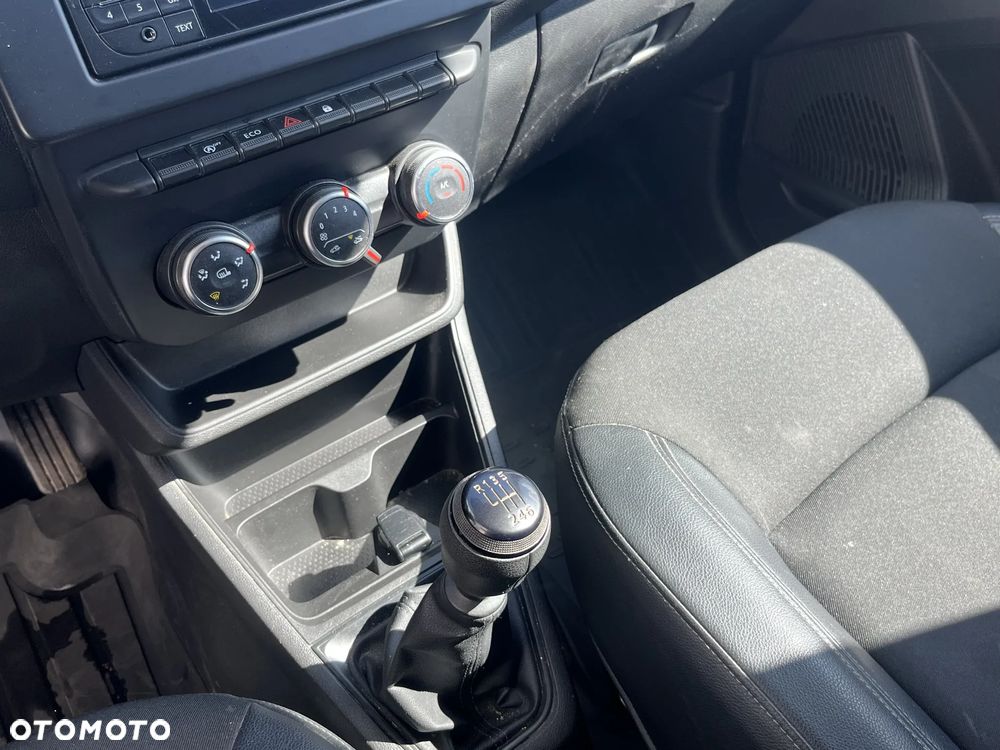 Renault Express Van - 17