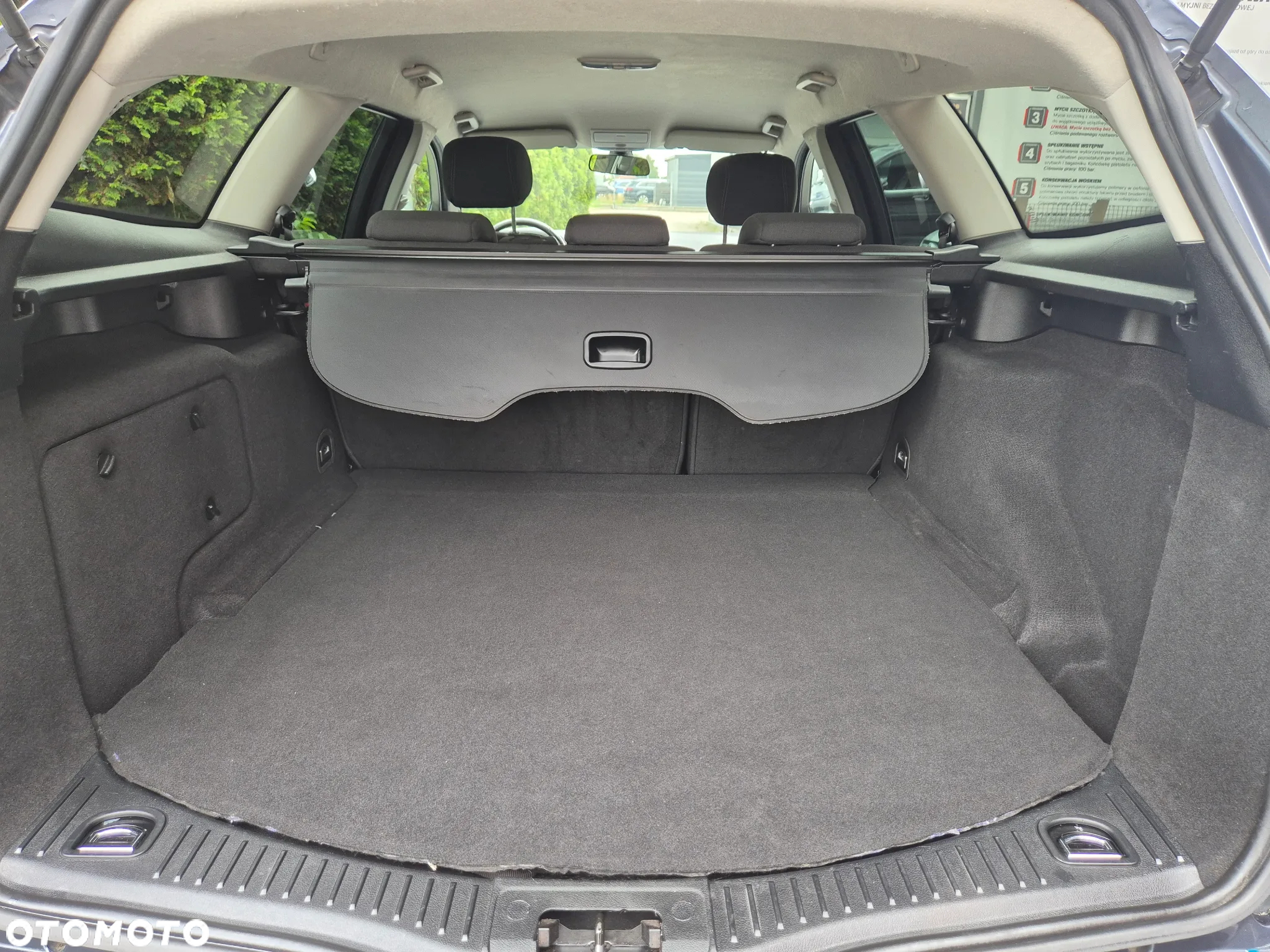Ford Mondeo 2.0 TDCi Ambiente - 28