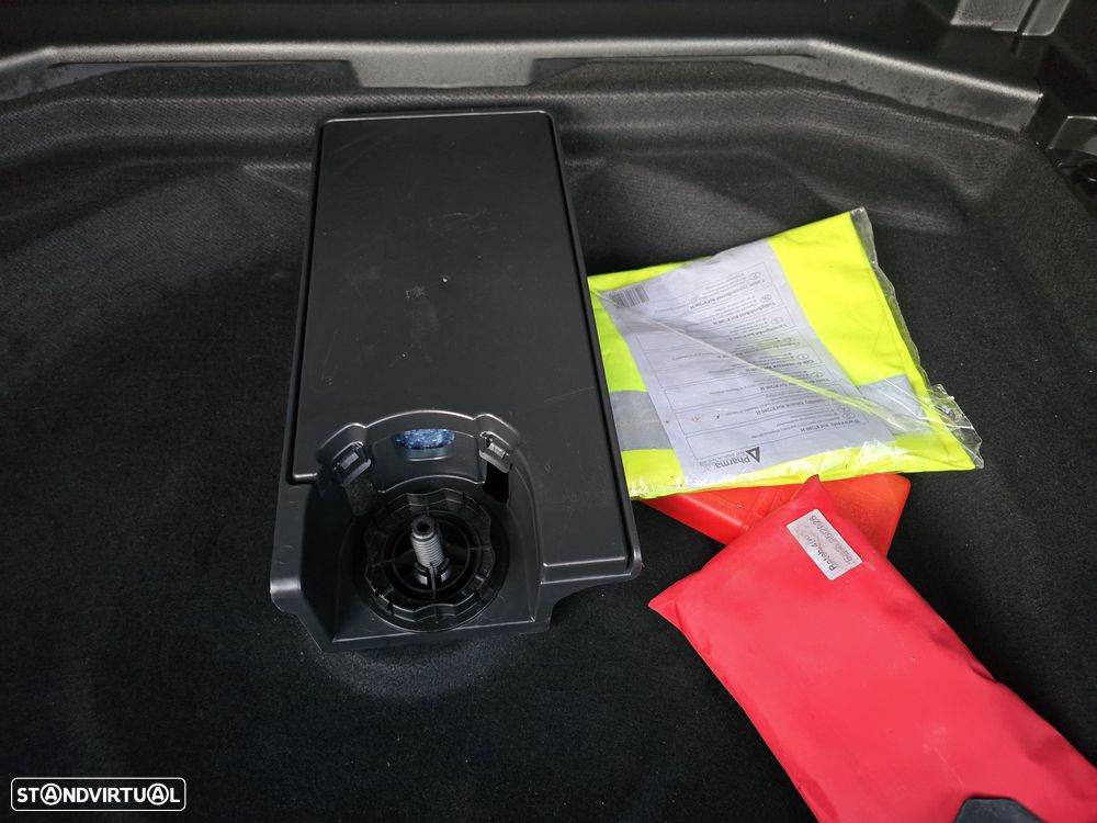 Peugeot 3008 BlueHDi 130 Stop & Start EAT8 Allure - 45