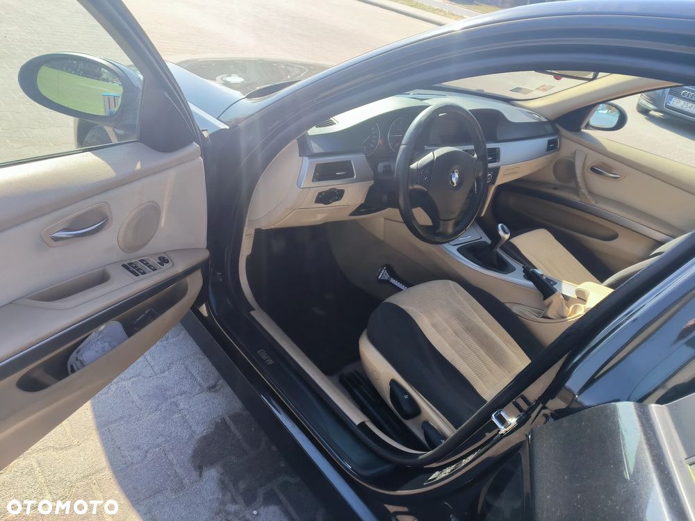 BMW Seria 3 318d DPF - 5
