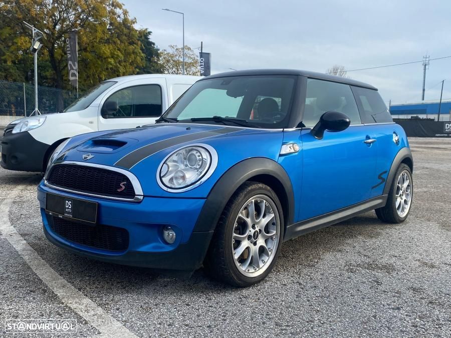 MINI 3 Portas Cooper S - 1