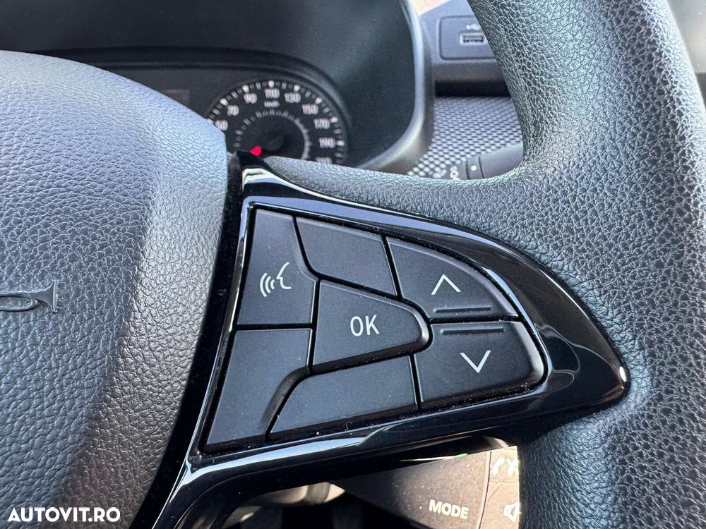 Dacia Logan TCe 90 MT6 Comfort - 14