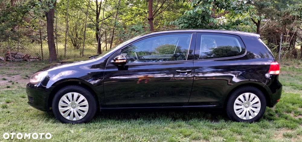 Volkswagen Golf 2010 photo 3