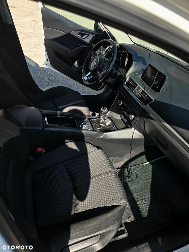 Mazda 3 2.0 Skyenergy EU6 - 11