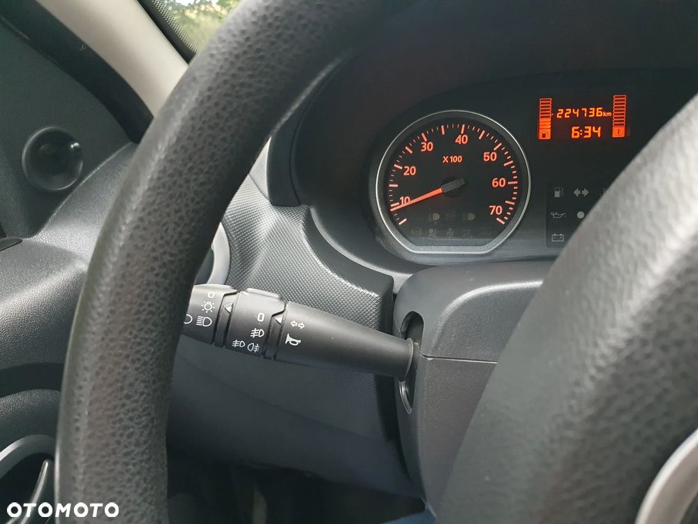 Dacia Sandero 1.5 dCi Stepway II - 16