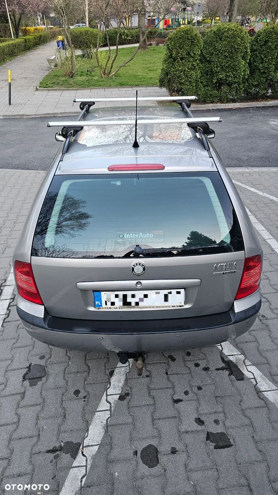 Skoda Octavia 1.9 TDI Tour - 4
