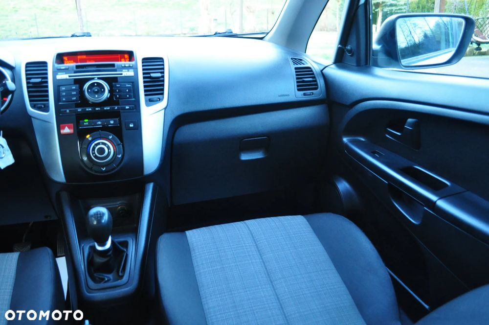 Kia Venga 1.4 CVVT Spirit - 23