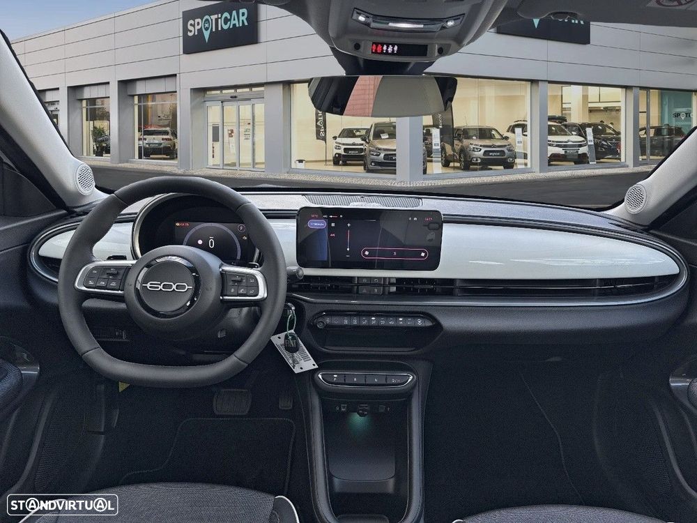 Fiat 600 1.2 Hybrid — fotografia 8