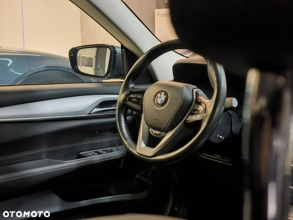 BMW 6GT 630d xDrive - 14