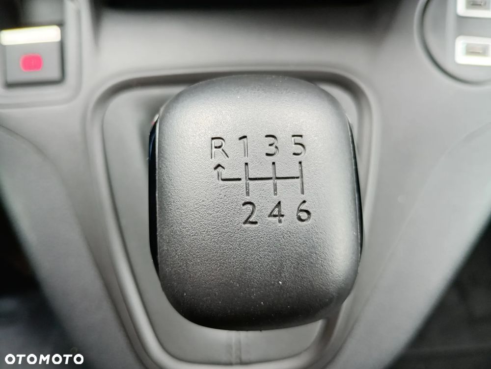 Citroën Berlingo Furgon M 110KM manual - 19