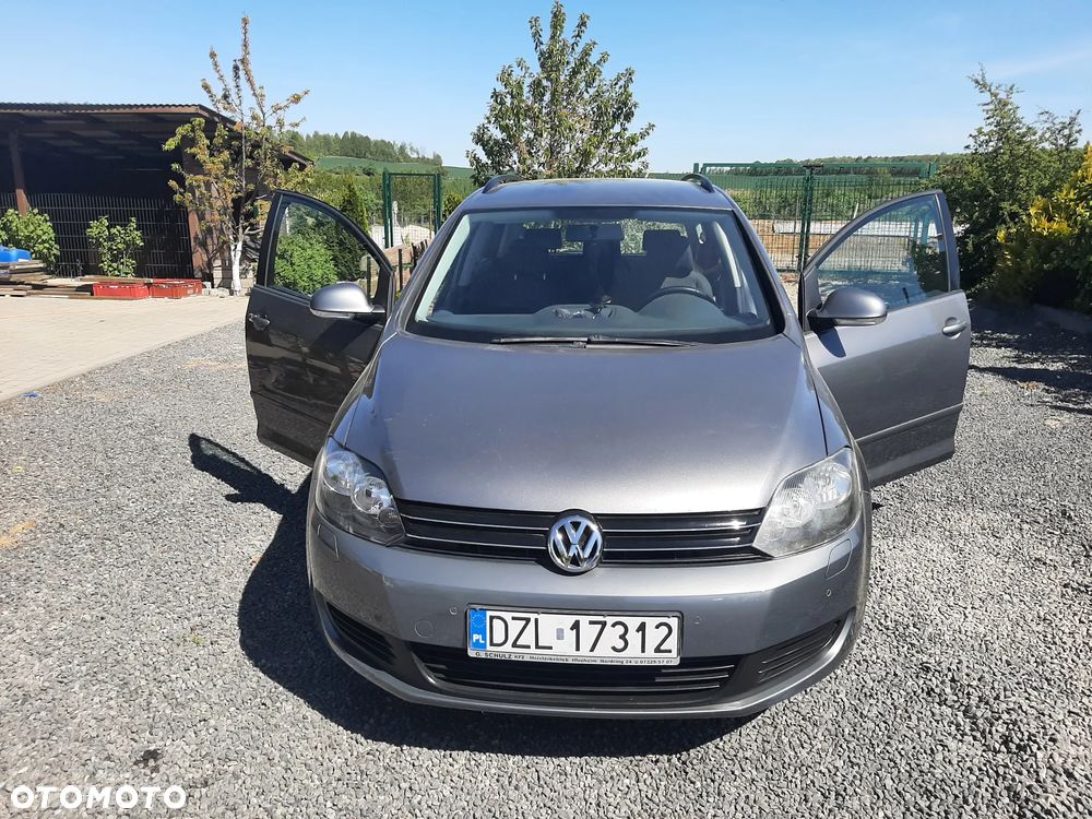 Volkswagen Golf - 10