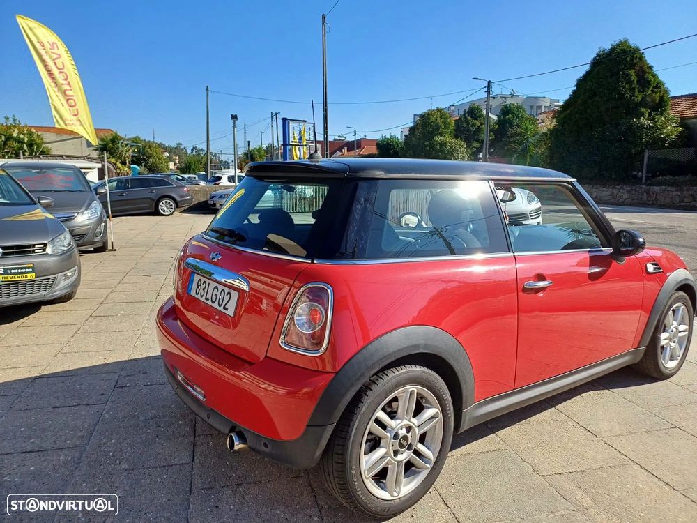 MINI 3 Portas One D - 4
