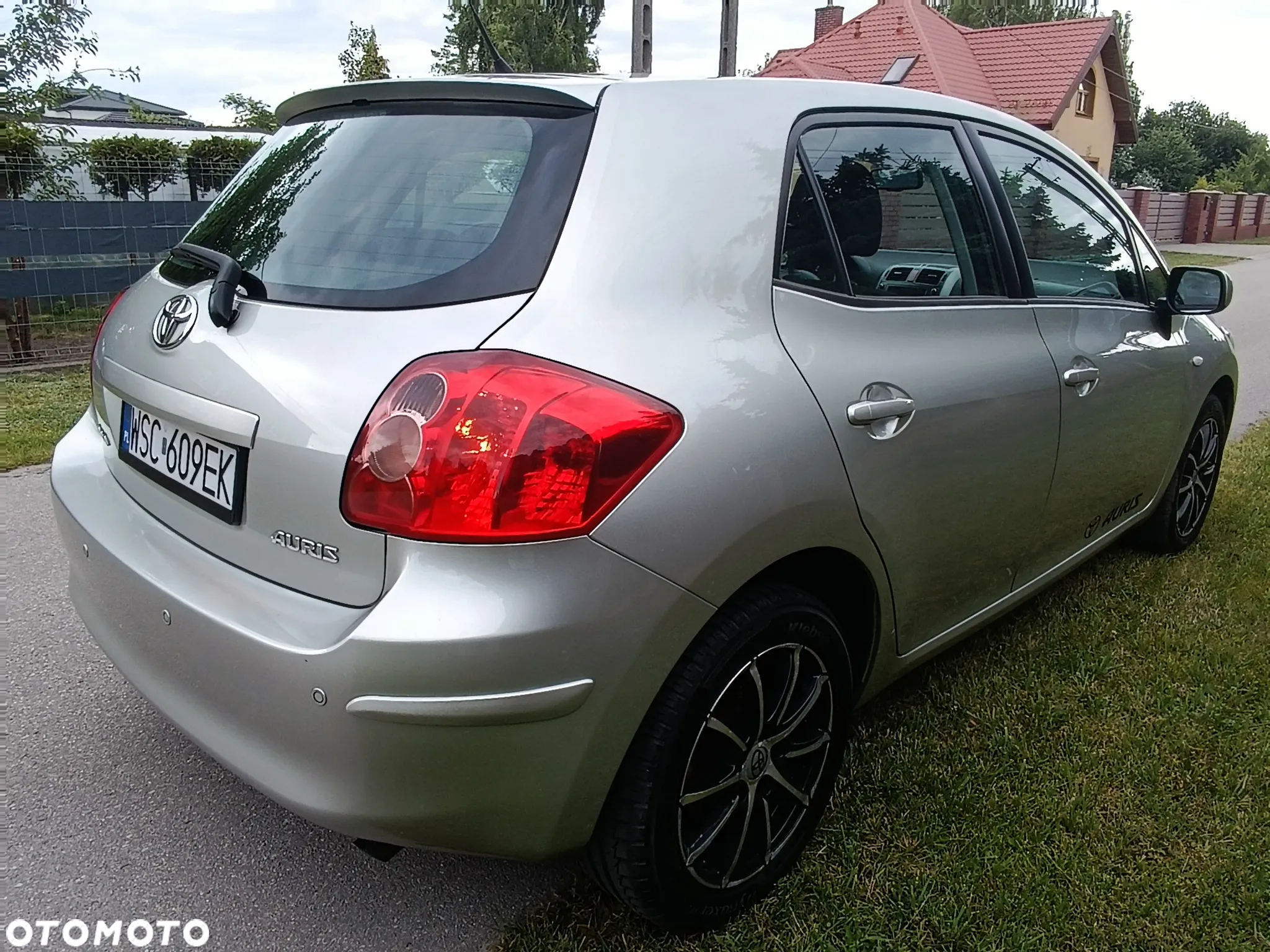 Toyota Auris 1.6 VVT-i Prestige MM - 8
