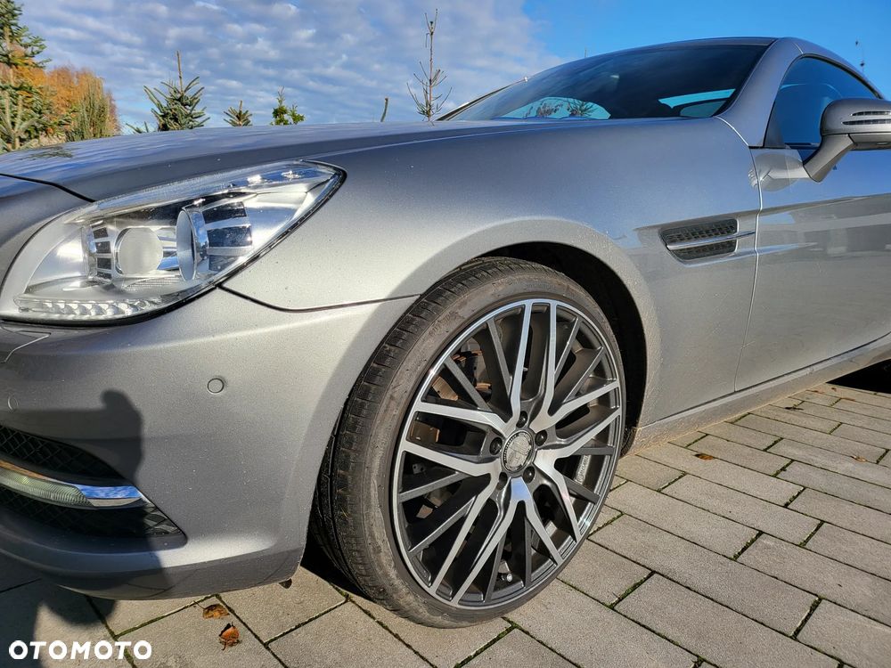 Mercedes-Benz SLK - 4