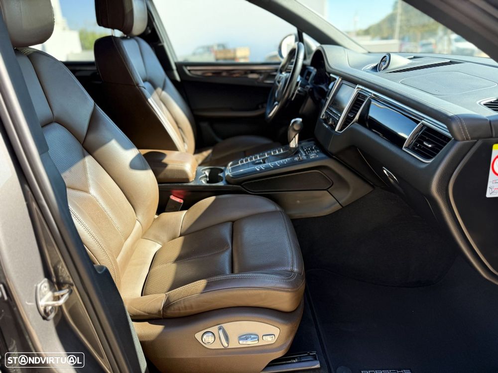 Porsche Macan S - 42