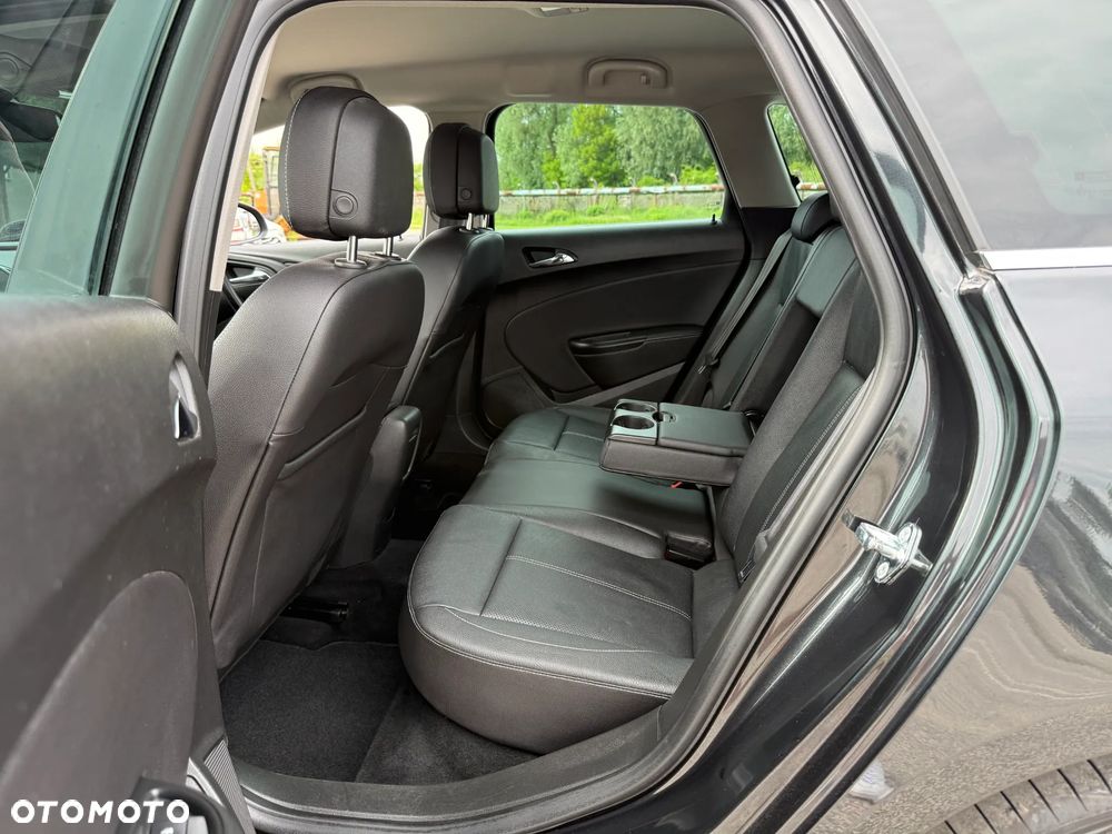 Opel Astra 1.4 Turbo Innovation - 5