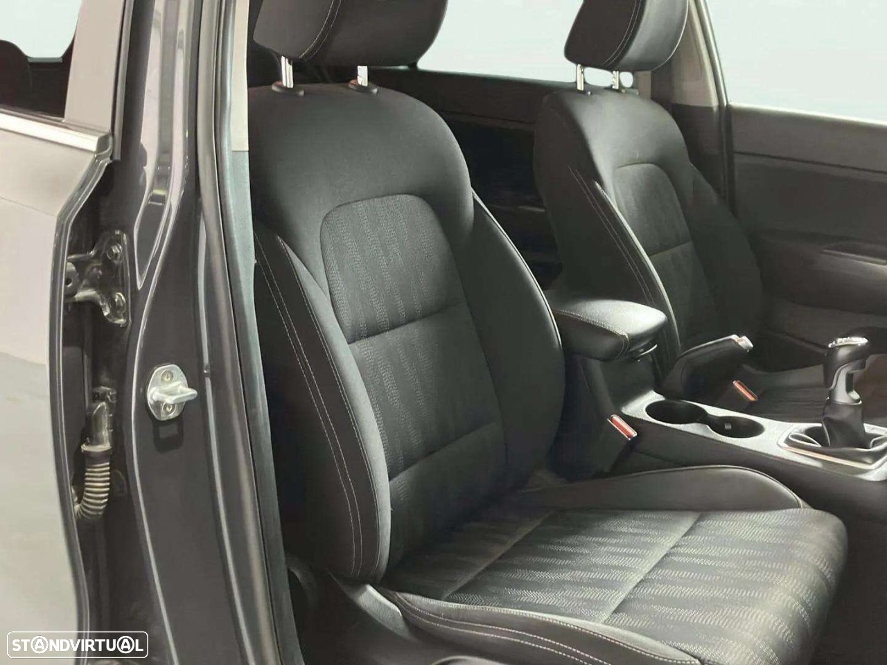 Kia Sportage 1.6 GDI ISG Nav Line - 16