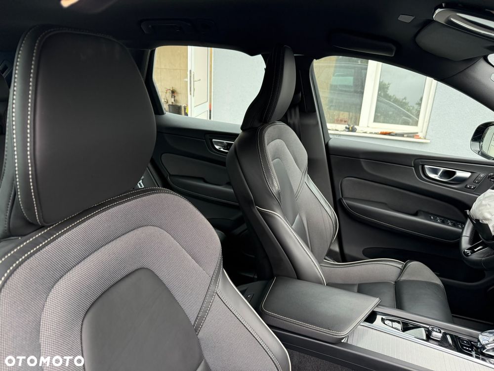 Volvo XC 60 - 28