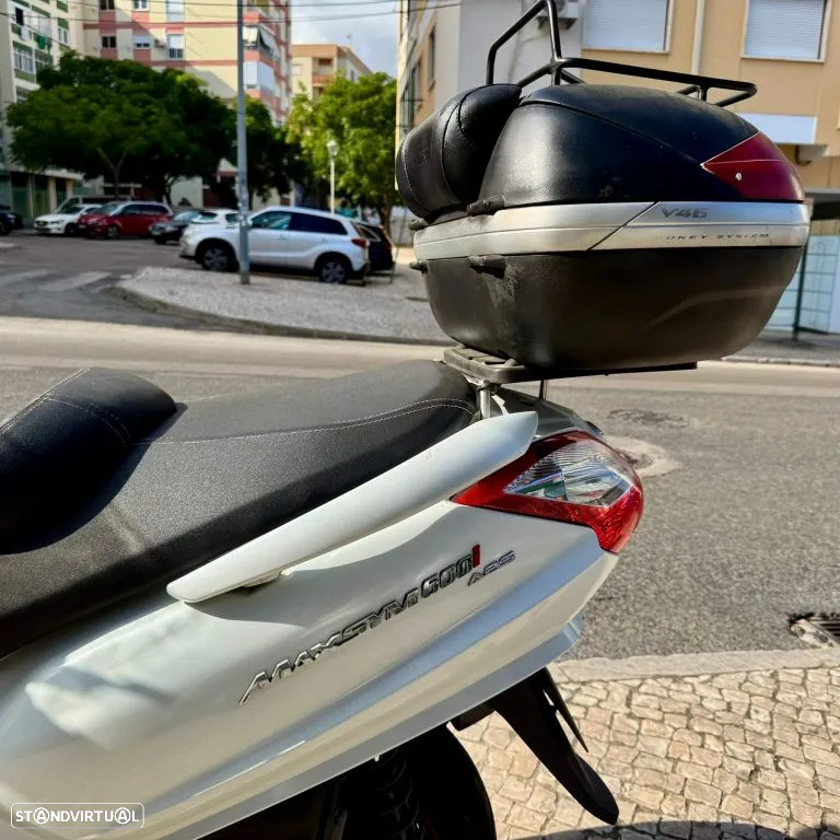 Sym MAXSYM 600 - 32