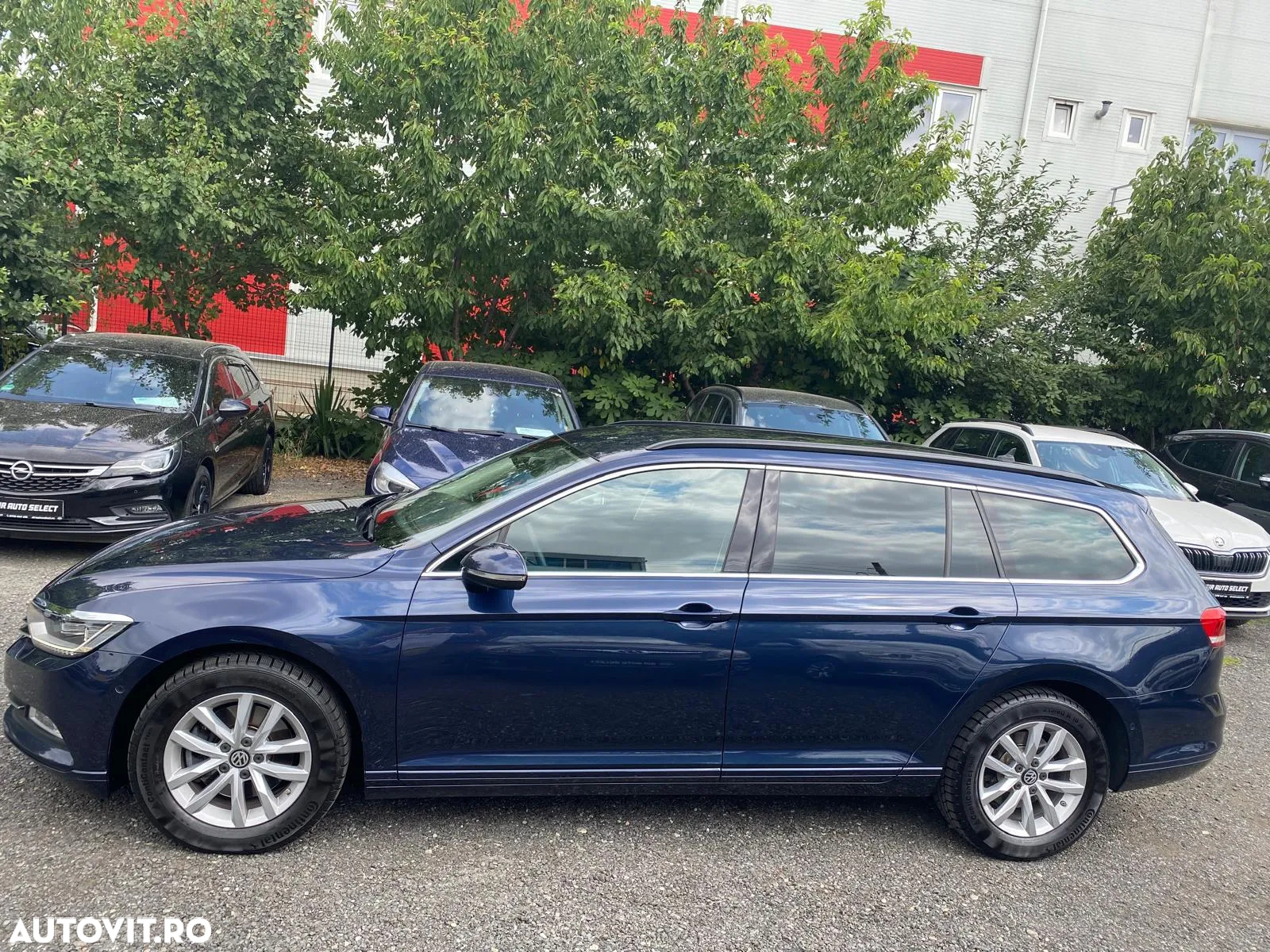 Volkswagen Passat Variant 2.0 TDI DSG (BlueMotion Technology) Highline - 3