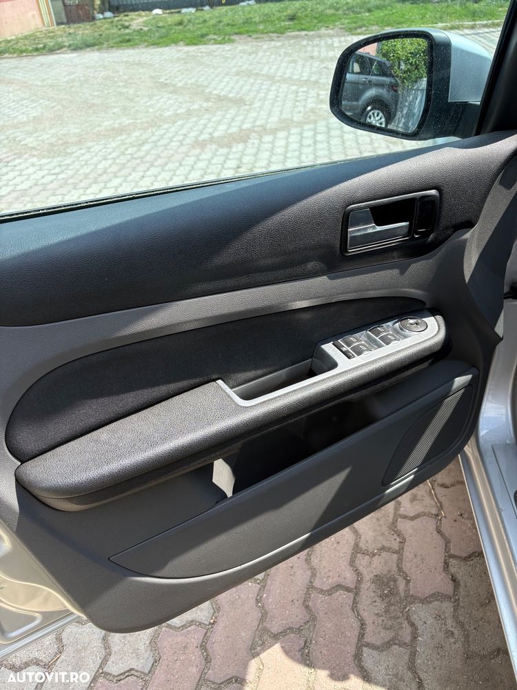 Ford Focus - 3