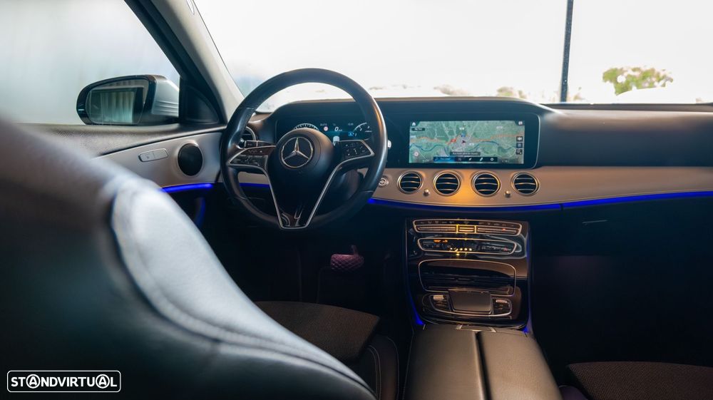 Mercedes-Benz E 300 de Avantgarde 4Matic - 18