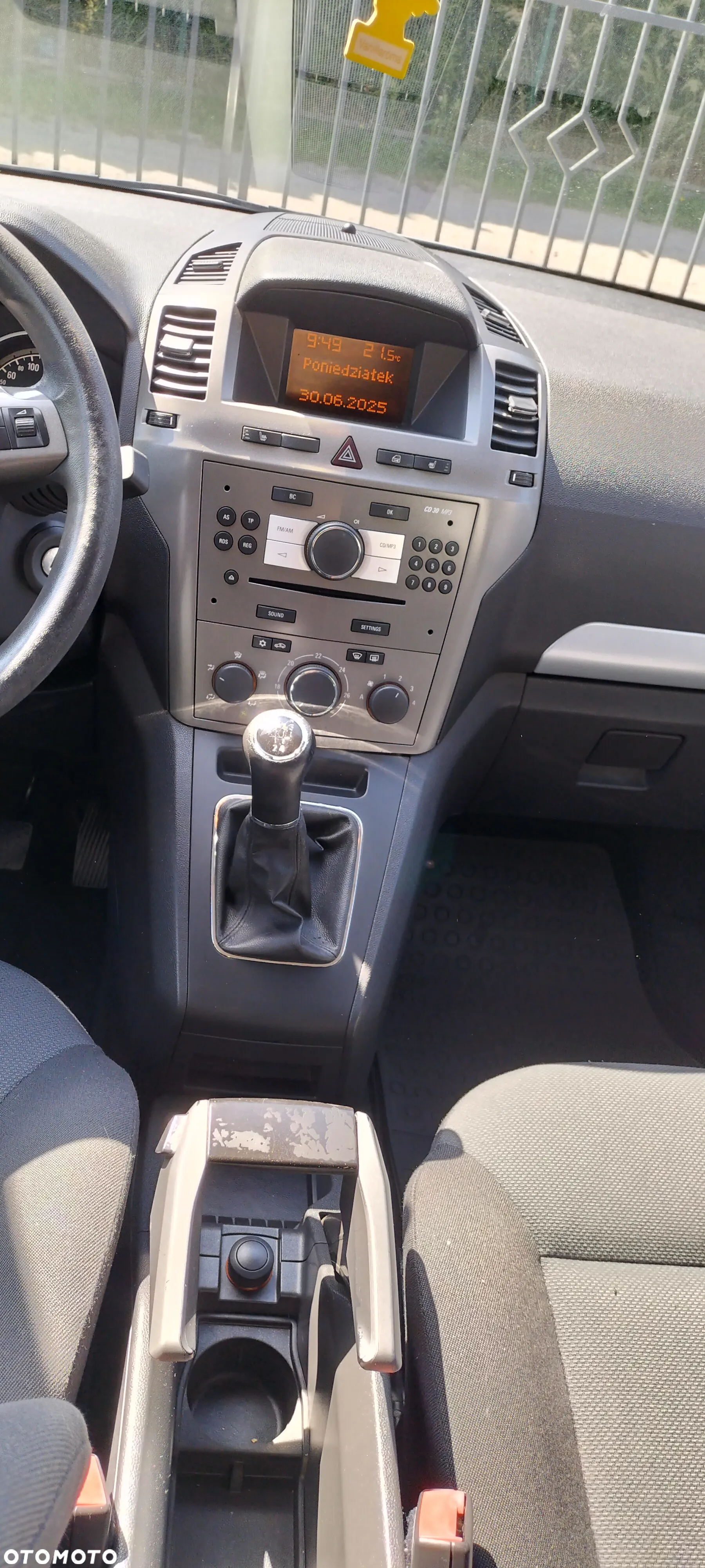 Opel Zafira - 15