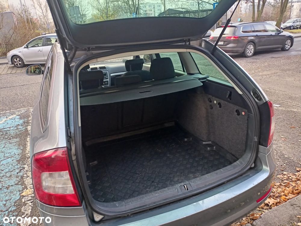 Skoda Octavia 1.4 TSI Ambiente DSG - 7