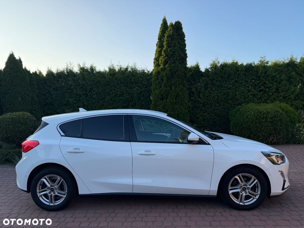 Ford Focus 1.5 EcoBlue Start-Stopp-System COOL&CONNECT DESIGN - 6