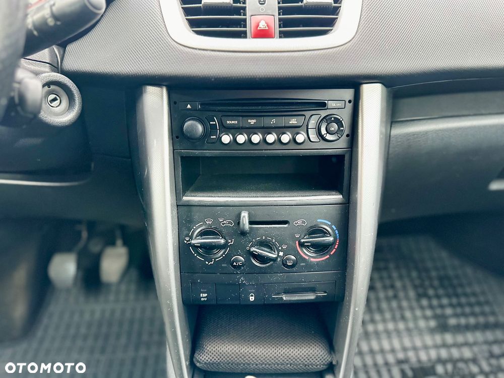 Peugeot 207 120 Sport - 13