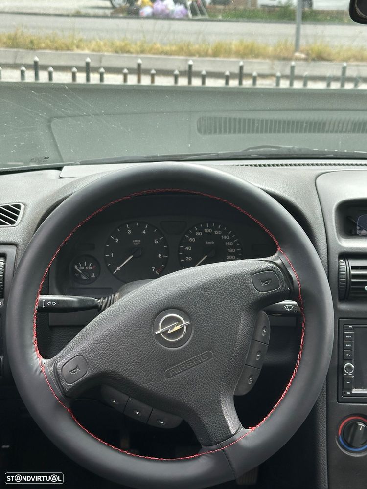 Opel Astra 1.4 Club - 12