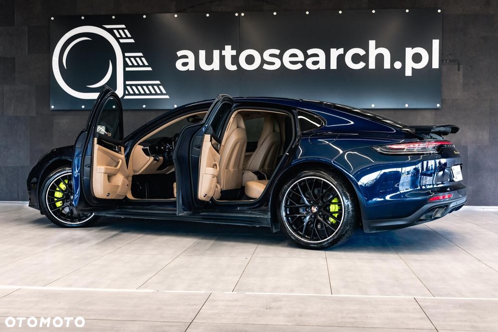 Porsche Panamera 4 E-Hybrid Platinum Edition - 40