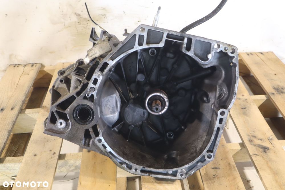 SKRZYNIA BIEGÓW 6 BIEGOWA RENAULT MEGANE IV 1.2TCe TL4087 - 1